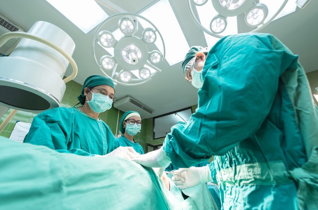 Combien coûte une chirurgie de féminisation du visage ?