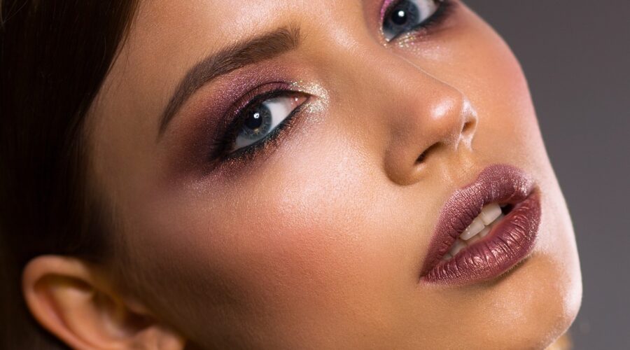 ¿Qué hace la cirugía de feminización facial?