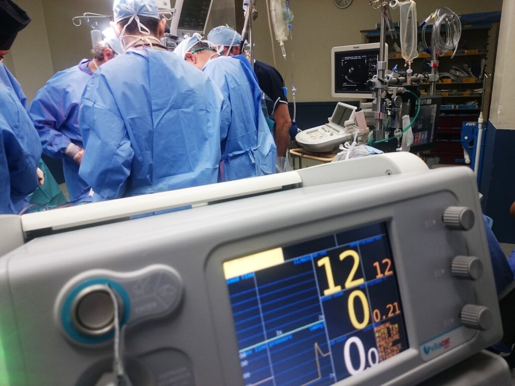 Comment choisir le meilleur chirurgien pour votre AFS ?
